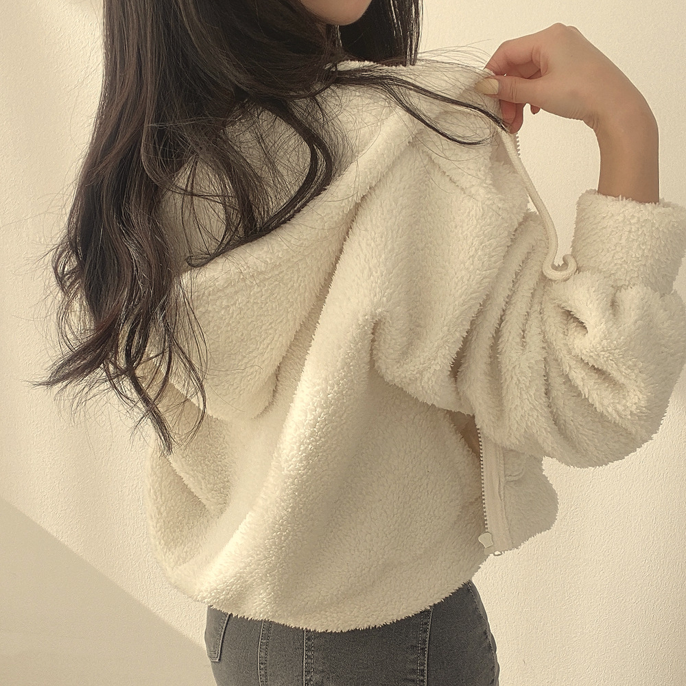 Winter Clothes Shop - سترة نسائية من صوف الخروف لخريف