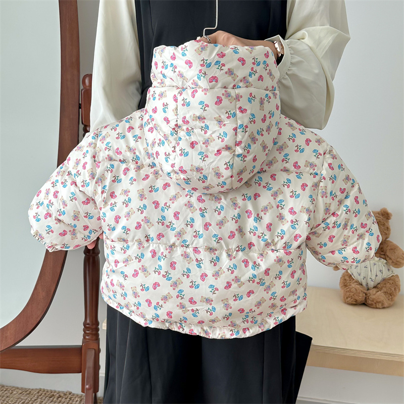 الفتيات أسفل معاطف الاطفال زائ - مراجعة Winter Clothing For 1 Year Old Girl وسعره